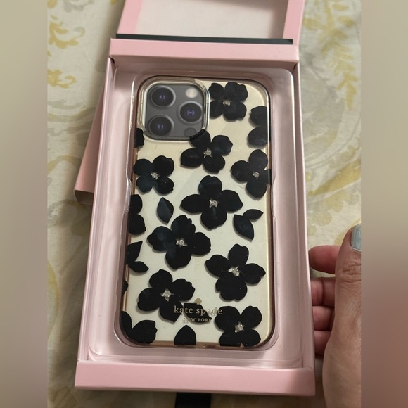 Kate spade iPhone 12 Pro Max case - Picture 1 of 5